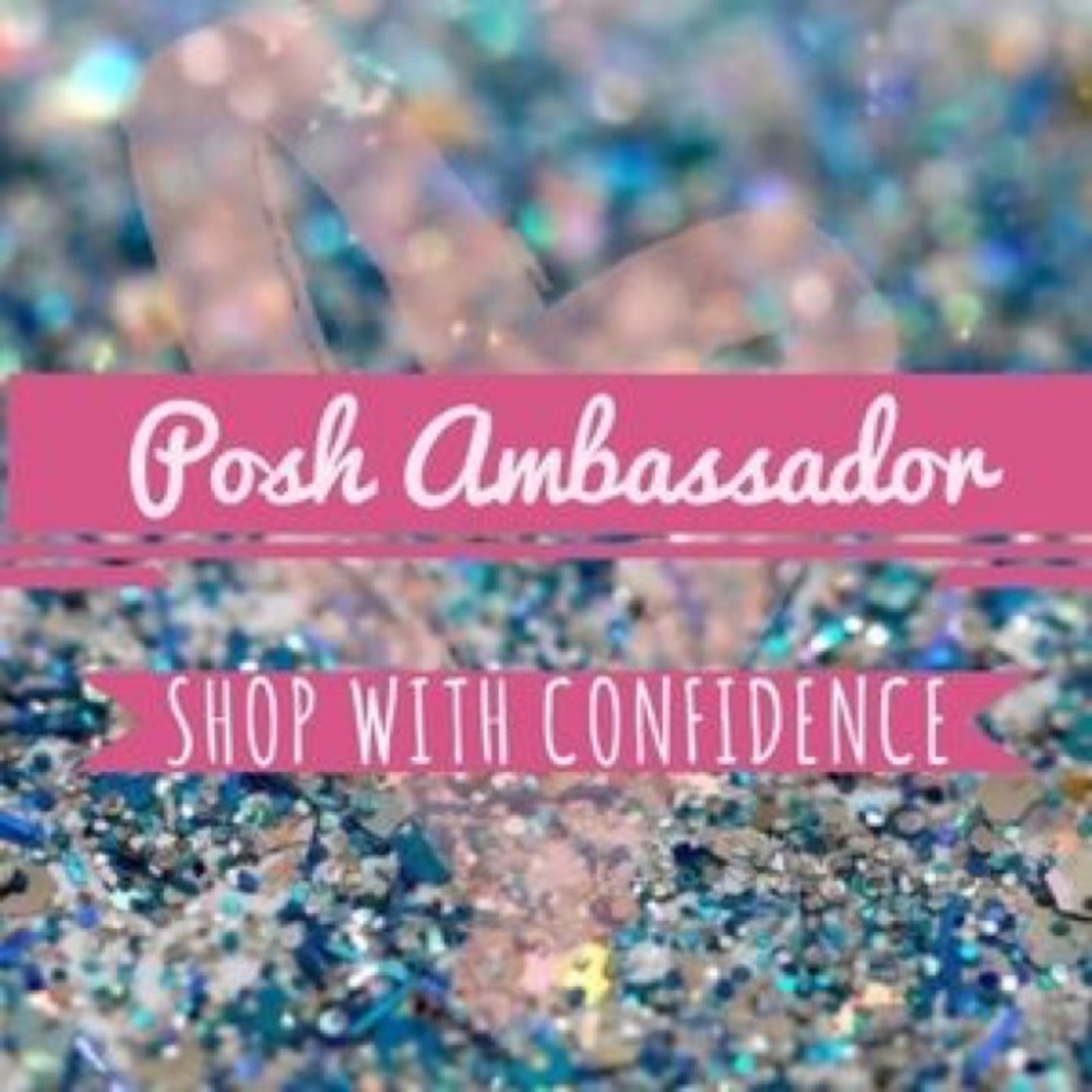 🎀I’m a Posh Ambassador! Shop with confidence!🎀